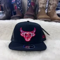 Gorra Lost Calf negra con bordado rojo